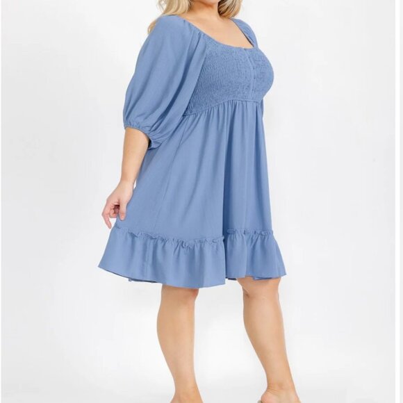 Plus Size Open Back Midi Dress - Picture 3 of 5